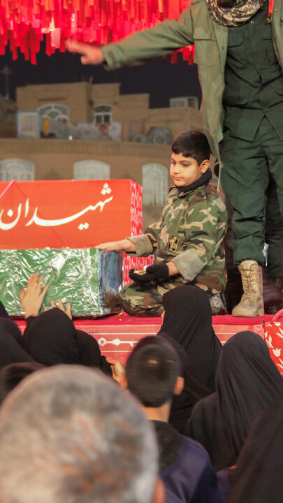 تصاویر/آیین بدرقه مردم آران و بیدگل از کاروان اهالی بهشت