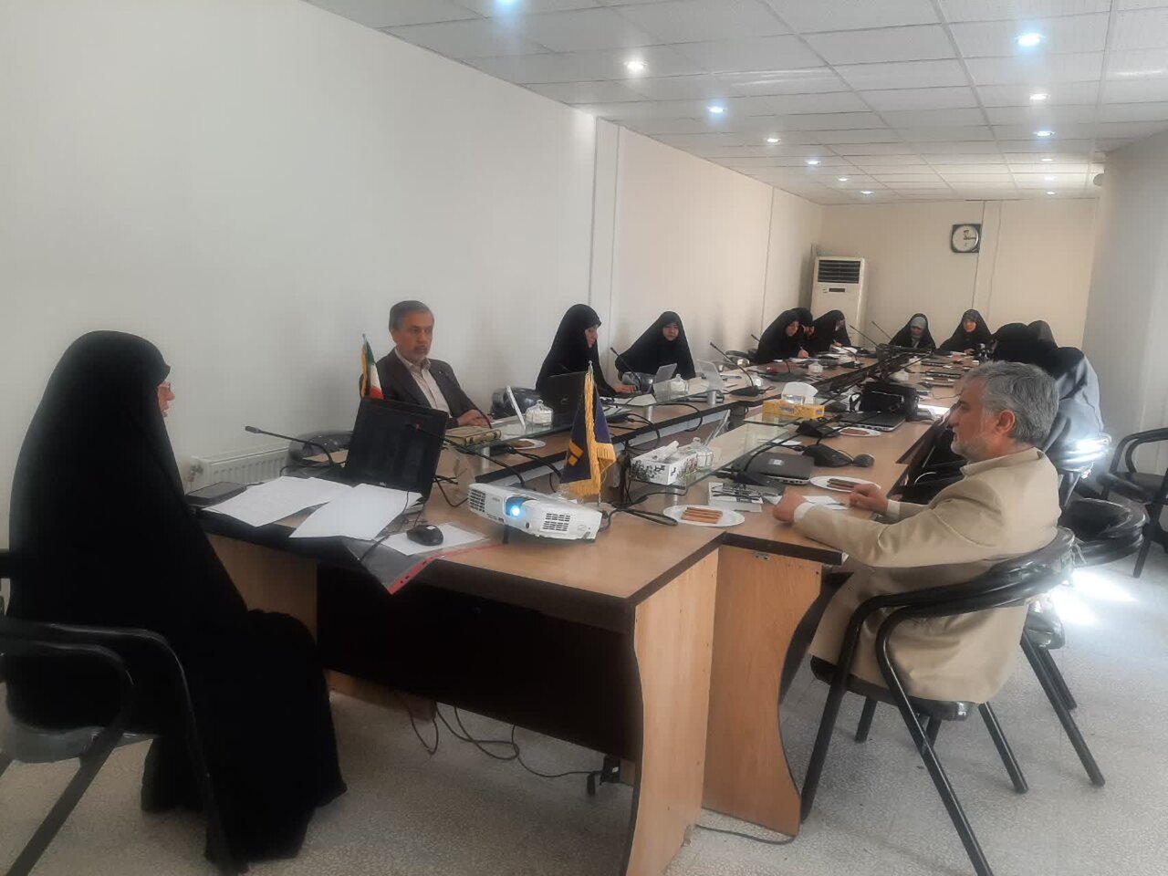 نشست تخصصی بررسی تاریخی و سیاسی الگوپذیری «نظریه مقاومت»