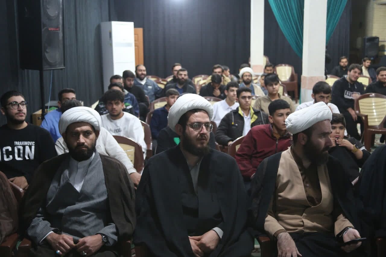 تصاویر/ افتتاحیه مسابقات  فرهنگی ورزشی طلاب و روحانیون در ایلام