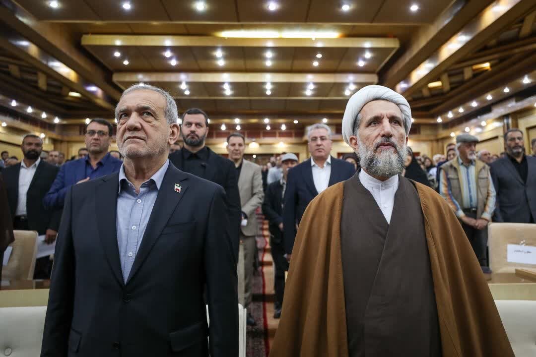 رئیسجمهور وارد قزوین شد