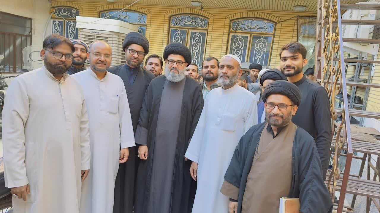 मदरसा अल क़ायम, क़ुम में दर्से अख़लाक का आयोजन / मुस्लिम यूनिटी काउंसिल के वाइस चेयरमैन की स्टूडेंट्स को सलाह