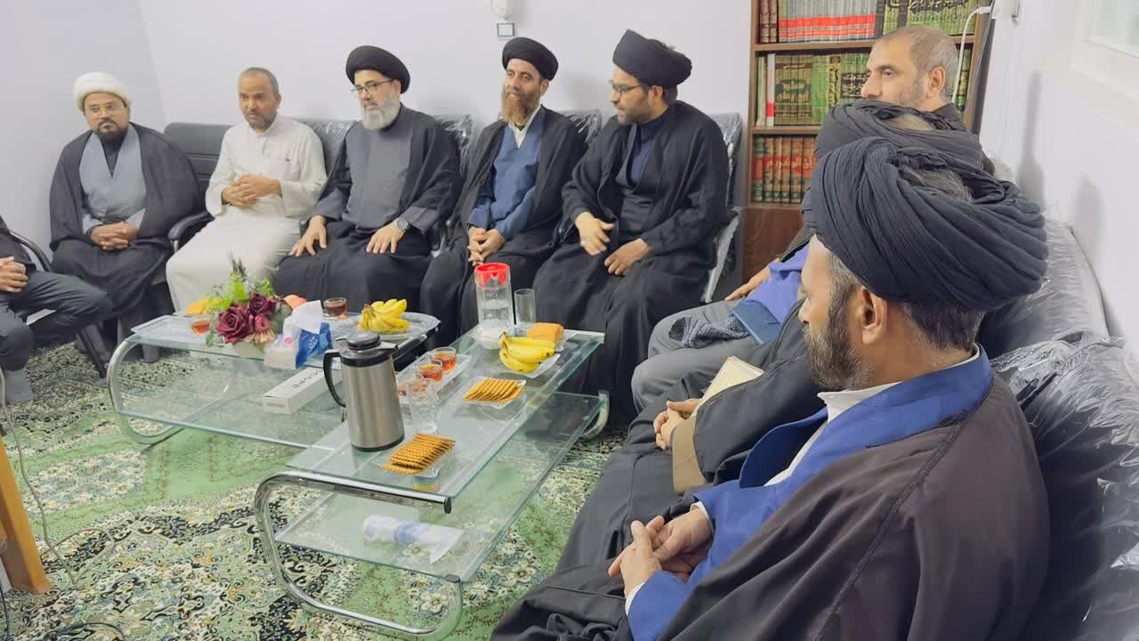 मदरसा अल क़ायम, क़ुम में दर्से अख़लाक का आयोजन / मुस्लिम यूनिटी काउंसिल के वाइस चेयरमैन की स्टूडेंट्स को सलाह