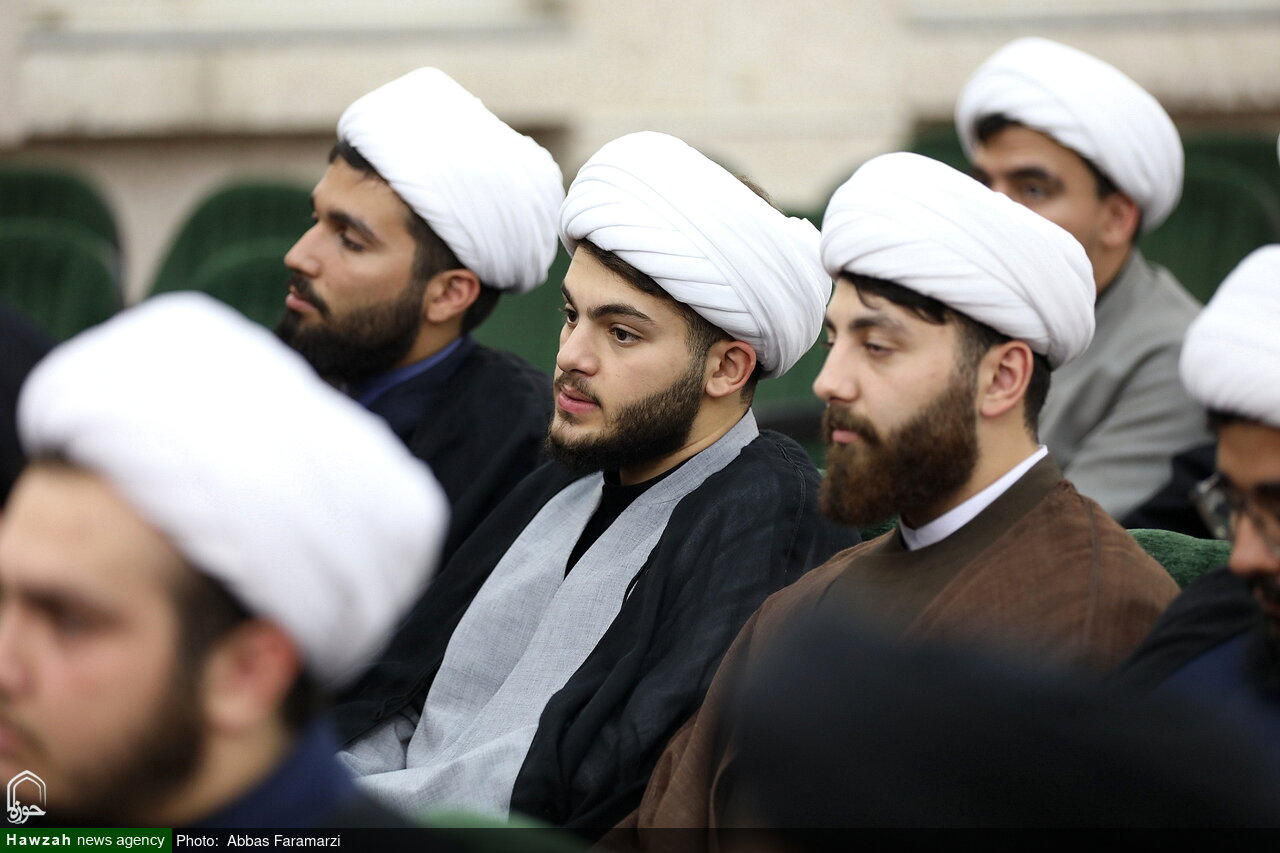 نقش مبلغان دینی در ترویج فرهنگ انتظار مهمتر از سایر نخبگان جامعه است