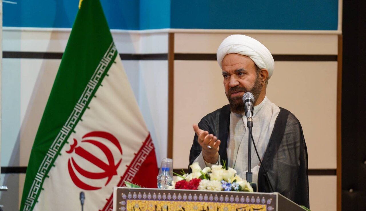 علامه ملاعبداللّه بهابادی یزدی، یک عالِم متبحر به تمام معنا بود