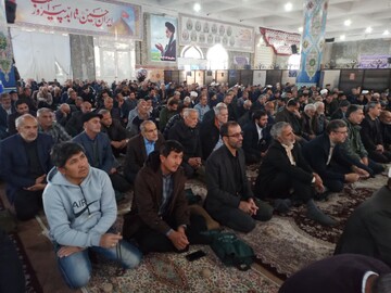 تصاویر/ نماز عبادی سیاسی نمازجمعه کاشان