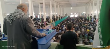 تصاویر/ اقامه نماز عبادی سیاسی جمعه در ساوه