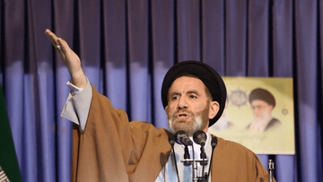 مردم لرستان یکدل و متحد پشت سر مقام معظم رهبری ایستاده‌اند