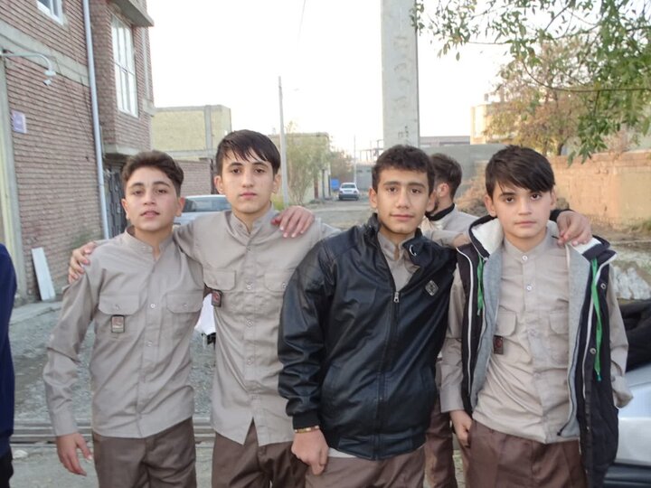 تصاویر/ استقبال باشکوه مردم ولایت مدار شهرستان چهاربرج از شهید گمنام