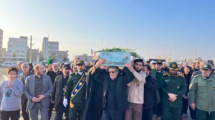 تصاویر/ مراسم استقبال از شهید گمنام در مدرسه علمیه امام علی (ع) سلماس