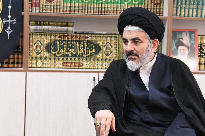 تصاویر/  دیدار فرمانده نیروی زمینی سپاه پاسداران انقلاب اسلامی با نماینده ولی فقیه در آذربایجان غربی