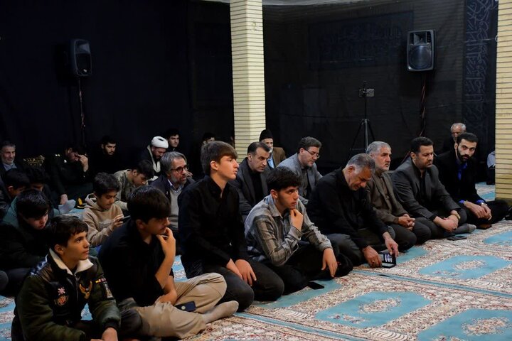 تصاویر/ مراسم عزاداری حضرت زهرا (س) در مدرسه علمیه شاهین دژ