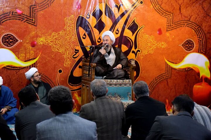 تصاویر/ مراسم عزاداری حضرت زهرا (س) در مدرسه علمیه شاهین دژ