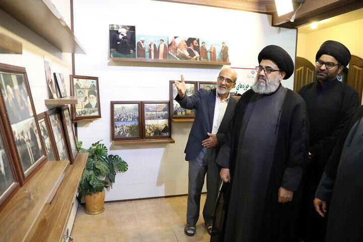 El vicepresidente del Consejo de Unidad Musulmana de Pakistán visita la Agencia de Noticias Hawzah