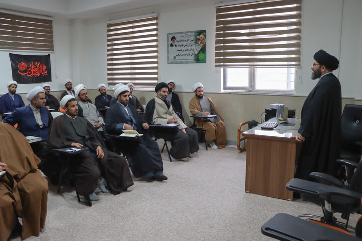 تصاویر | کارگاه مهارت‌افزایی فرهیختگان فرهنگی (ویژه مبلغان) - فرماندهی انتظامی استان زنجان