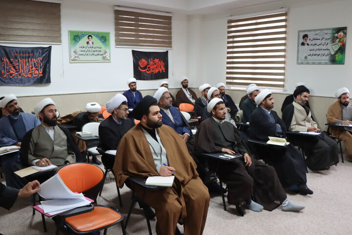 تصاویر | کارگاه مهارت‌افزایی فرهیختگان فرهنگی (ویژه مبلغان) - فرماندهی انتظامی استان زنجان