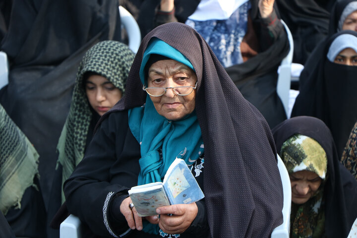تصاویر |اقامه نماز باران در اصفهان