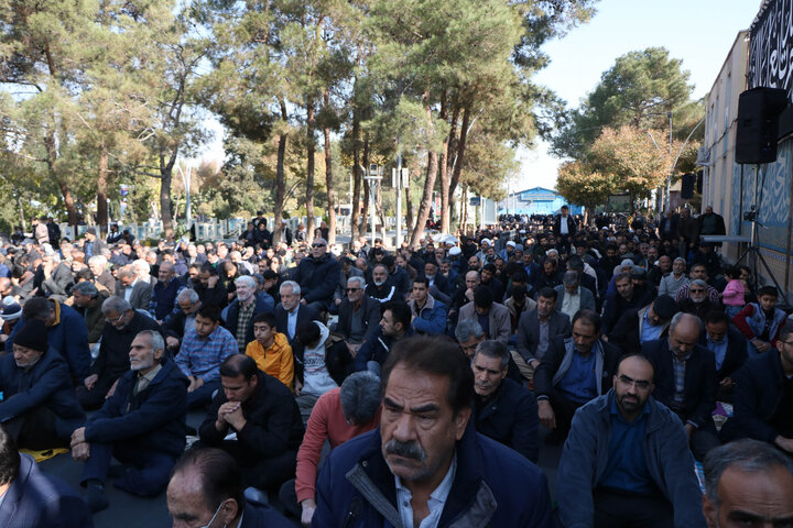 تصاویر |اقامه نماز باران در اصفهان