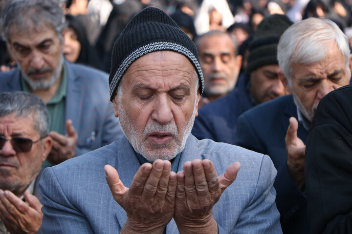 تصاویر |اقامه نماز باران در اصفهان