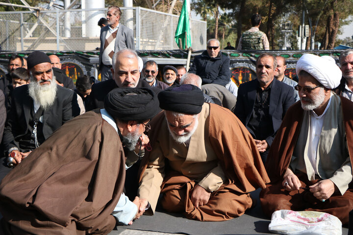 تصاویر |اقامه نماز باران در اصفهان