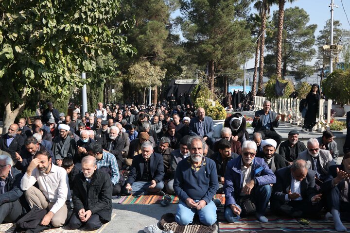 تصاویر |اقامه نماز باران در اصفهان