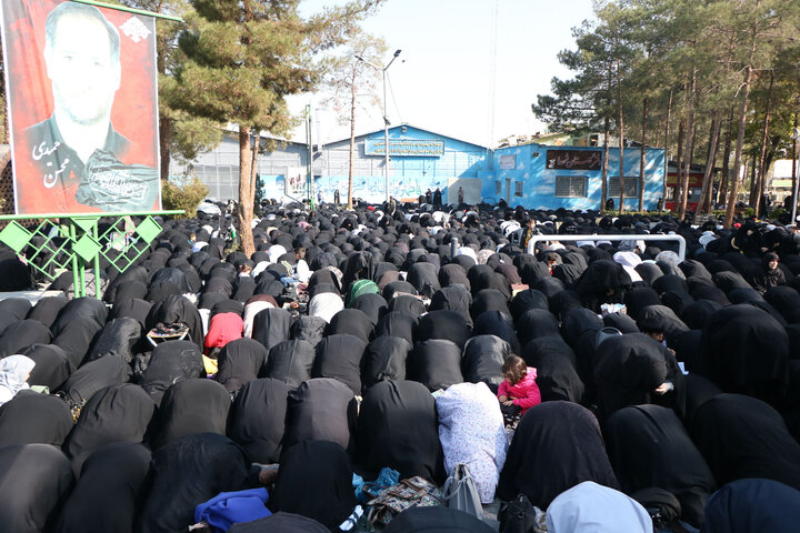 تصاویر |اقامه نماز باران در اصفهان