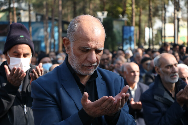 تصاویر |اقامه نماز باران در اصفهان