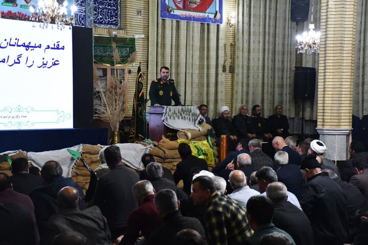 تصاویر/ یادواره ۳۰ شهید روستای قوروق شهرستان خوی