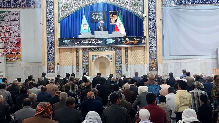 تصاویر/ آیین عبادی سیاسی نماز جمعه شهرستان زابل