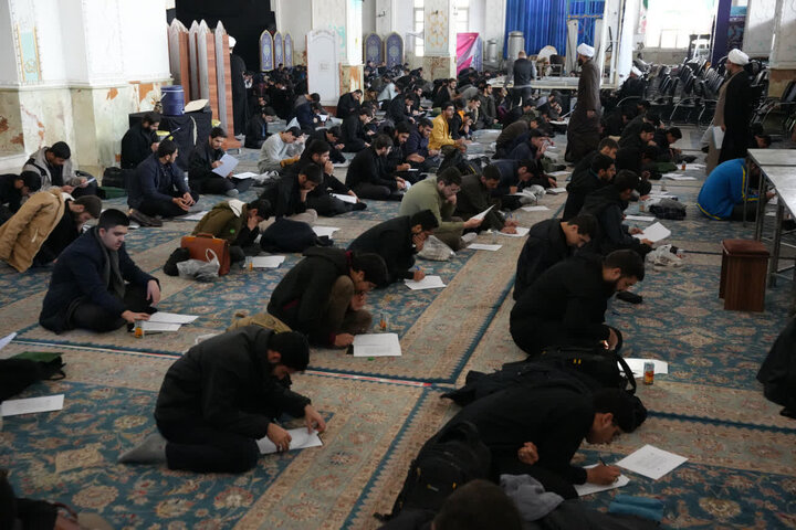 تصاویر/ برگزاری مسابقه علمی «تاریخ» به همت حوزه علمیه استان تهران