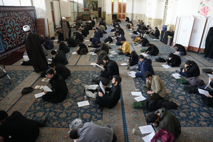 تصاویر/ برگزاری مسابقه علمی «تاریخ» به همت حوزه علمیه استان تهران