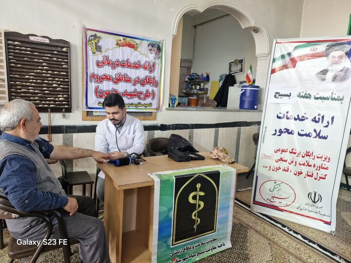 تصاویر/ اقامه نماز جمعه پلدشت