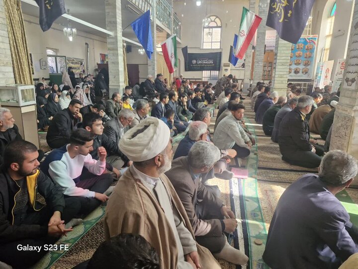 تصاویر/ اقامه نماز جمعه پلدشت