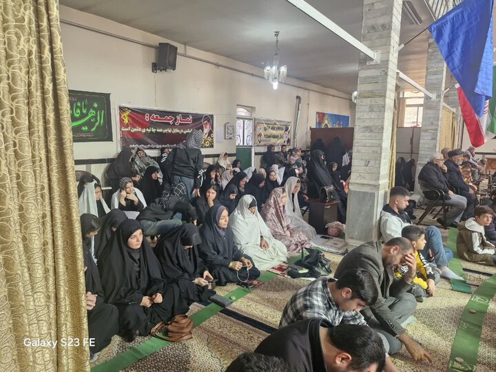 تصاویر/ اقامه نماز جمعه پلدشت