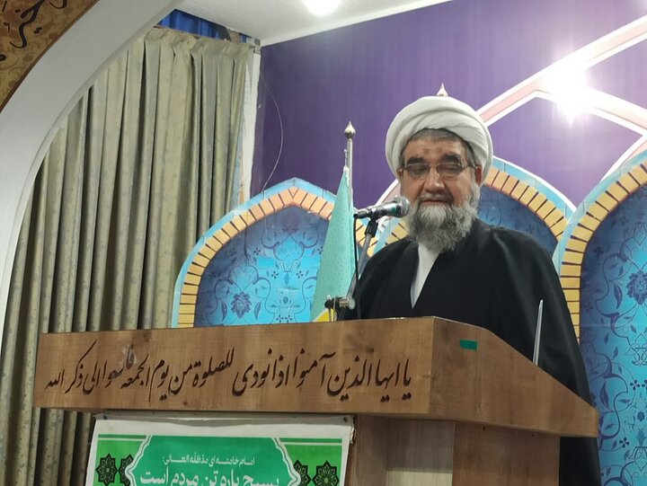 تصاویر/ نماز عبادی سیاسی نمازجمعه کاشان