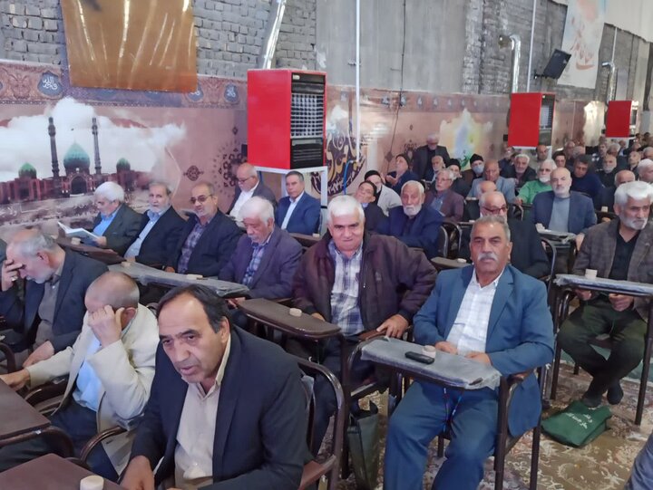 تصاویر/ نماز عبادی سیاسی نمازجمعه کاشان