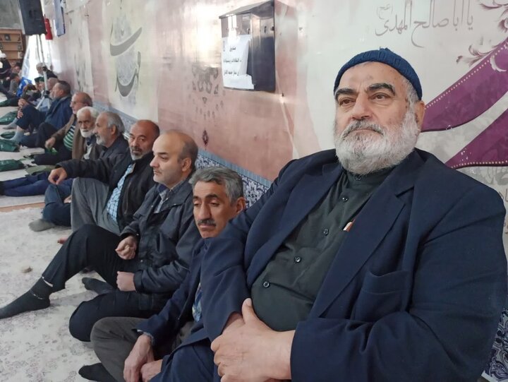 تصاویر/ نماز عبادی سیاسی نمازجمعه کاشان