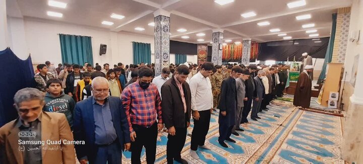 تصاویر/ آیین عبادی سیاسی نماز جمعه شهرستان نیمروز