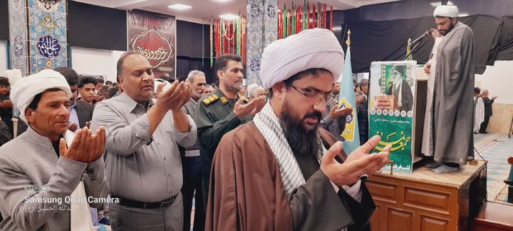 تصاویر/ آیین عبادی سیاسی نماز جمعه شهرستان نیمروز