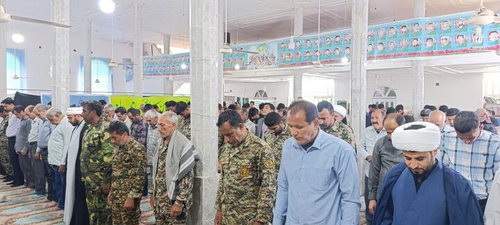 تصاویر/ اقامه نماز جمعه شهر نودژ