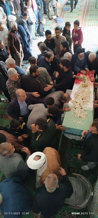 تصاویر/اقامه نماز عبادی سیاسی جمعه در ساوه