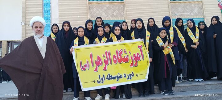 تصاویر/اقامه نماز عبادی سیاسی جمعه در ساوه