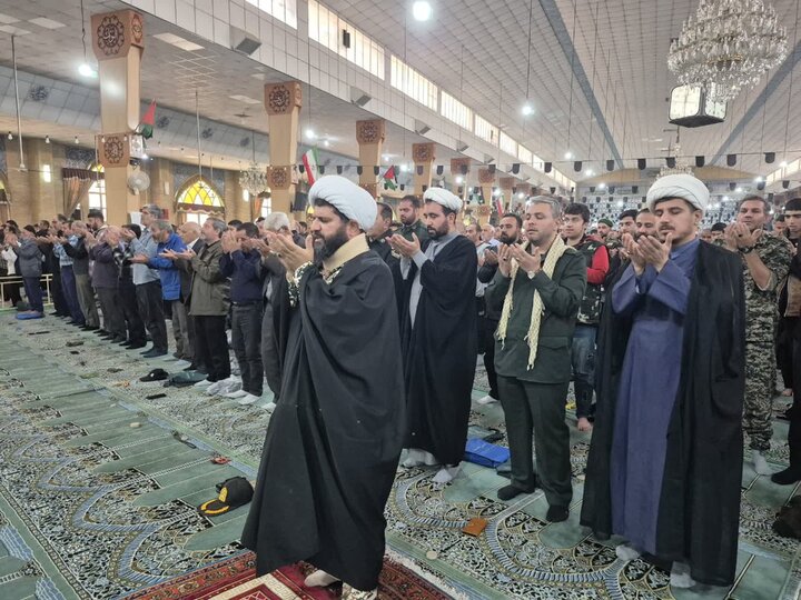 تصاویر/ نماز جمعه عبادی سیاسی پاکدشت