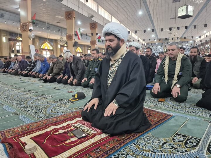 تصاویر/ نماز جمعه عبادی سیاسی پاکدشت