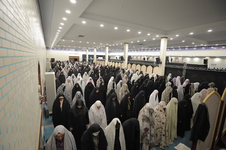 تصاویر/ نماز عبادی سیاسی جمعه در ساوجبلاغ