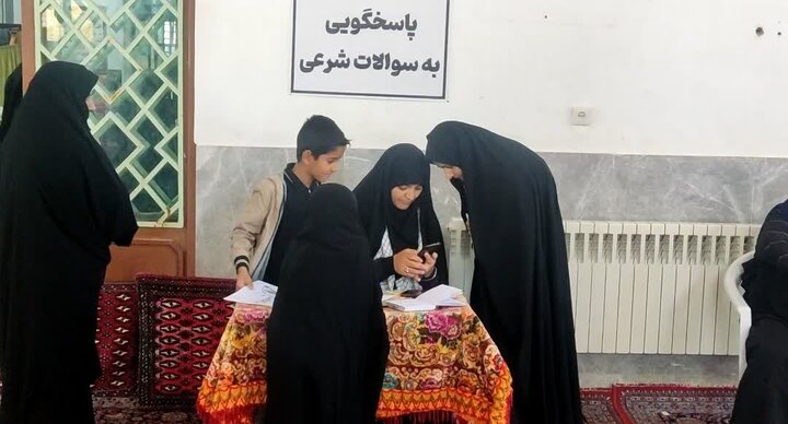 تصاویر/ اقامه نماز جمعه شهر بهرمان