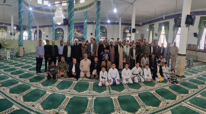 تصاویر/ اقامه نماز جمعه شهر بهرمان