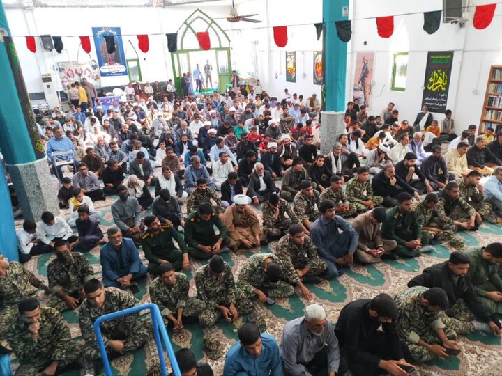 تصاویر/ اقامه نماز جمعه شهر ریگان