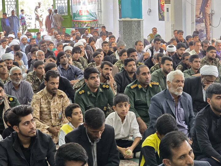 تصاویر/ اقامه نماز جمعه شهر ریگان