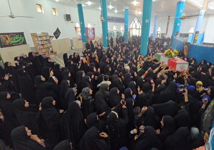 تصاویر/ اقامه نماز جمعه شهر ریگان