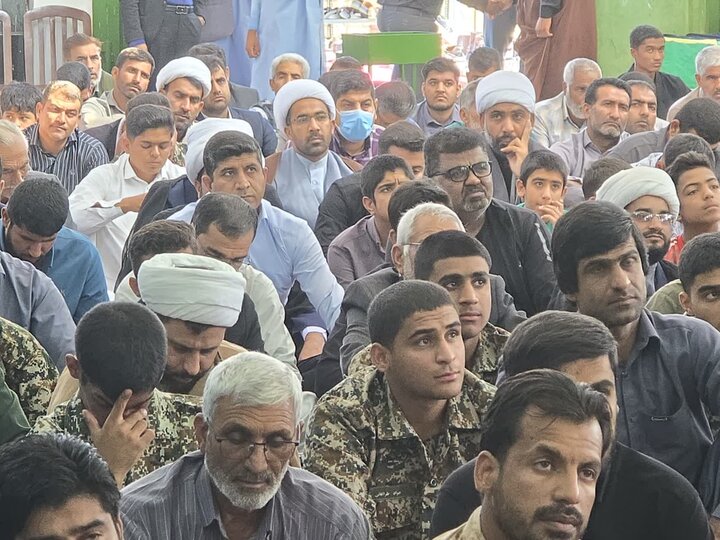 تصاویر/ اقامه نماز جمعه شهر ریگان